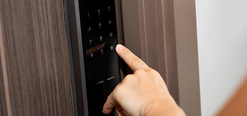 Smart Electric Locks Replacement Services in Kerman, CA