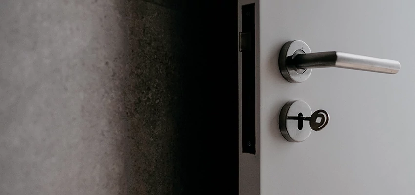 Front Door Handle Repair And Installation in Kerman, CA